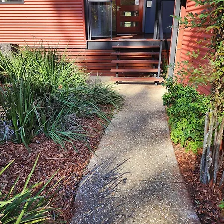 Country Style Retreat In Mount Crosby Apartment Exterior photo